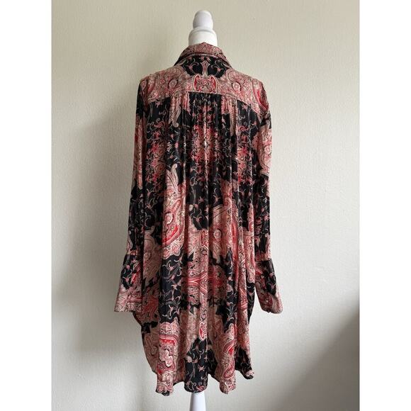 Free People Field Of Butterflies Tunic Top Women Medium Red Black Paisley V Neck - Picture 4 of 13